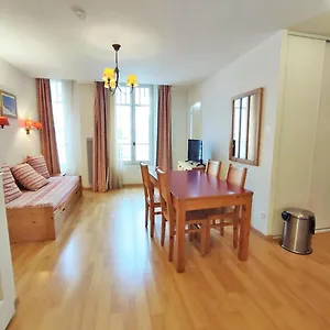 Evasion, T3, Centre Luchon, Wifi, Casier A Skis, Ascenseur, 6 Personnes Appartement Bagnères-de-Luchon
